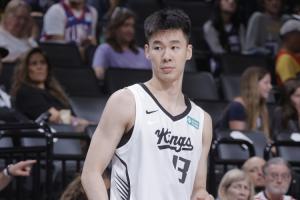 火爆nba选秀视频直播免费看入口_火爆nba选秀视频直播免费看入口在线观看_免费看直播