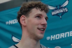 最新NBA湖人vs公牛进球集锦_最新NBA湖人vs公牛进球集锦在线观看_免费看直播