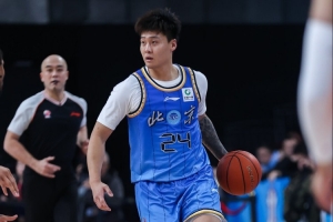 湛江狂狼·粵辉能源vs广州求其_湛江狂狼·粵辉能源vs广州求其在线观看_免费看直播
